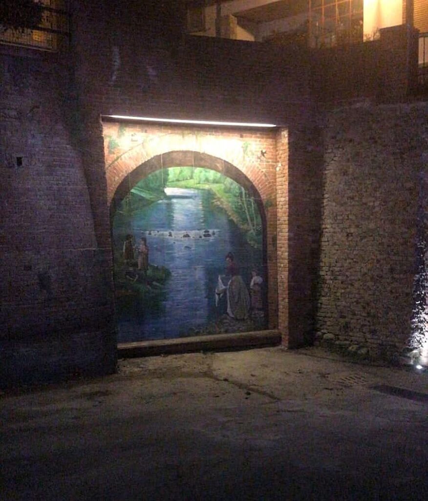 Illuminazione led pittura murale Fontanile Asti Maxvh