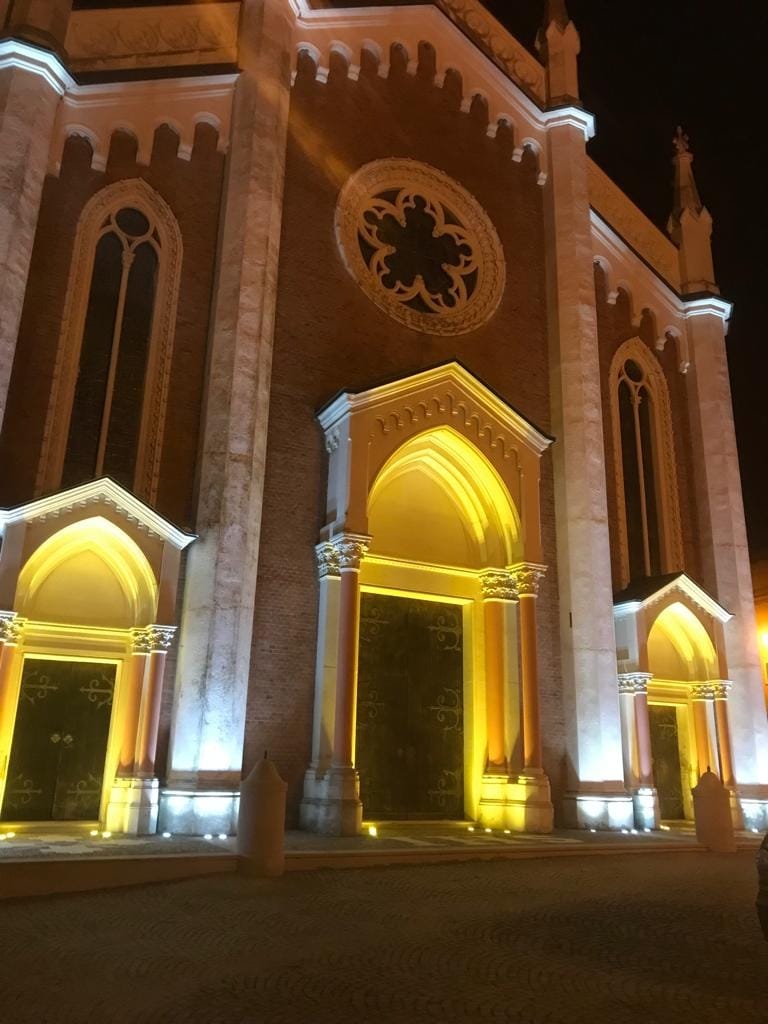 Illuminazione architetturale Chiesa San Giovanni Battista a Fontanile, provincia di Asti Maxvh