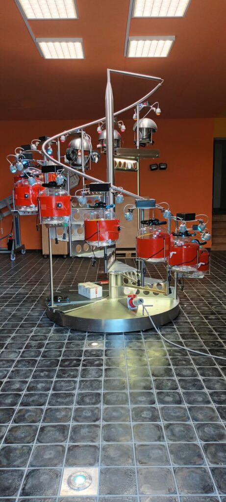 Impianto di fermentazione per prove sui distillati realizzato da MaxVH a Enosis Meraviglia, Fubine Monferrato